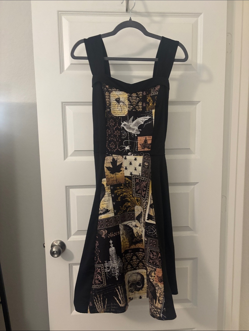 Hemet Black Nevermore dress SZ L fitted bodice patchwork central panel Halloween